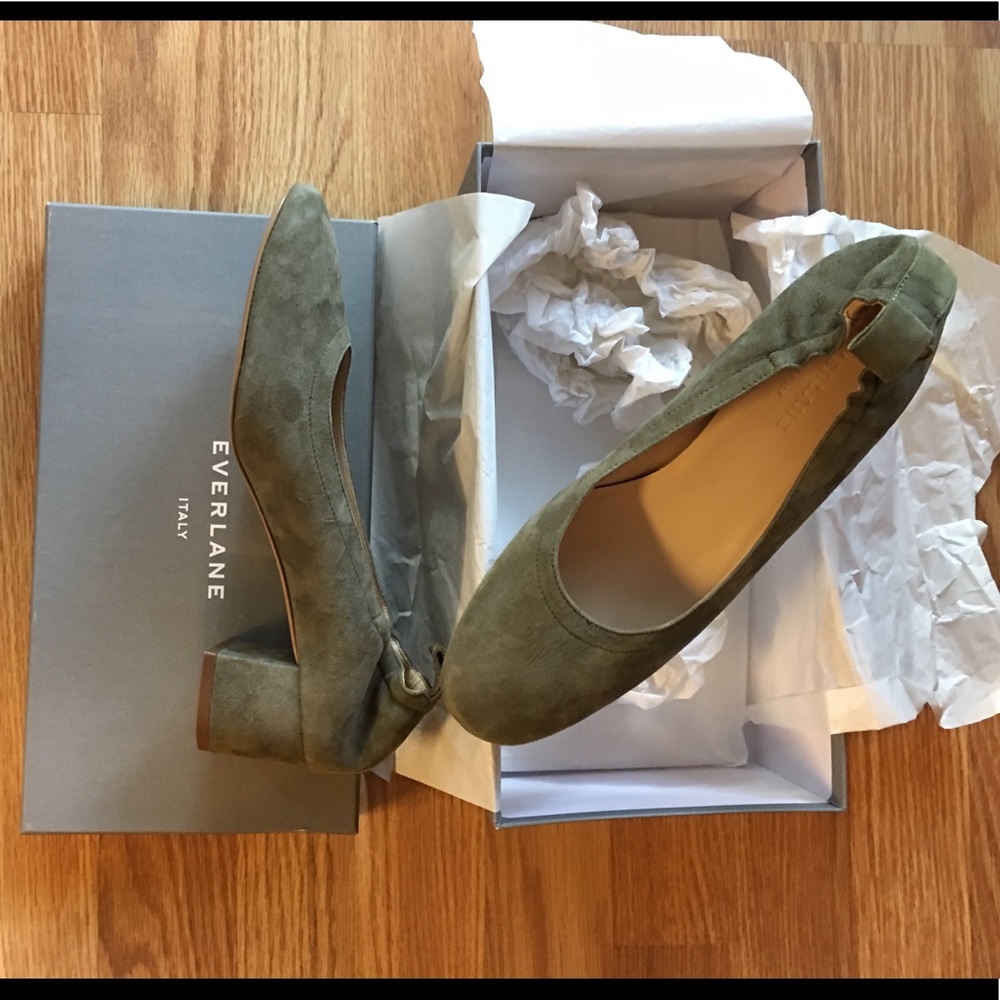 NWT Everlane Day Heel 🌳 forest green SOLD OUT